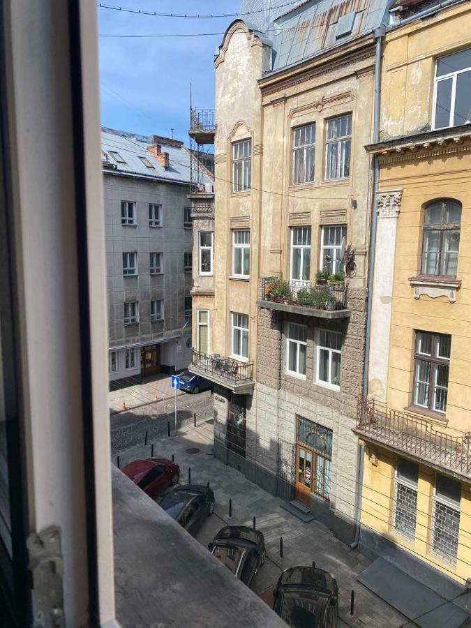 Lvapart Вул Ковжуна 2 Кім Ізол Кухня Студія Не Далеко Від Ж Д Вокзалу Палацу Мистецтв Звітні Документи إلفيف المظهر الخارجي الصورة